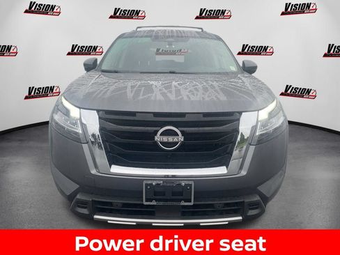 Certified 2024 Nissan Pathfinder SL AWD/4WD image 9