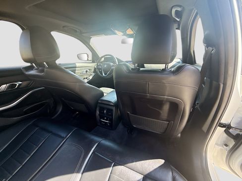 Used 2019 BMW 330i xDrive Sedan w/ Convenience Package AWD/4WD image 29