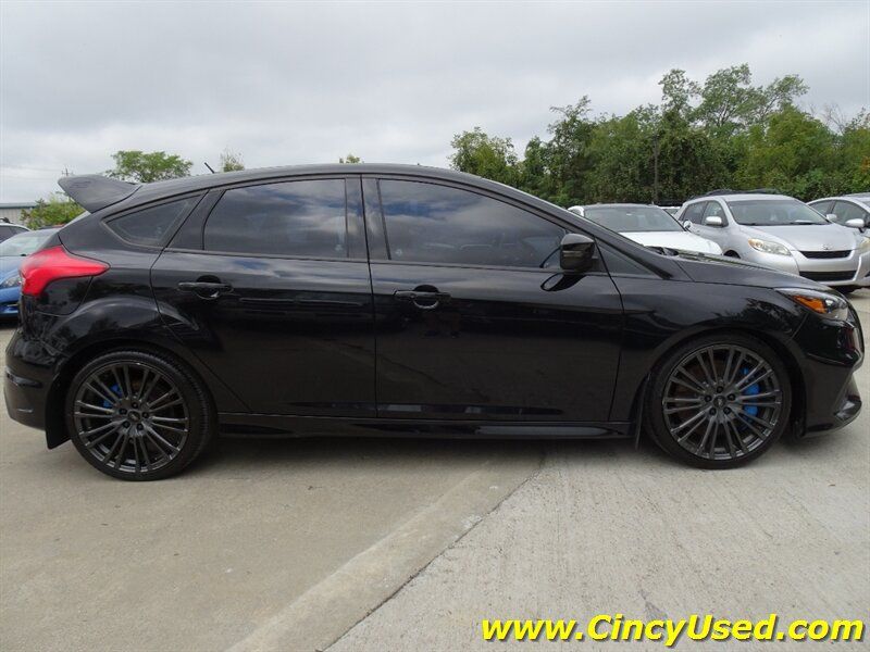 Used 2017 Ford Focus RS AWD/4WD image 7