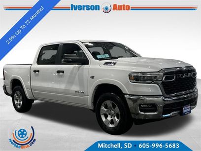 New 2026 RAM 1500 4x4 Crew Cab