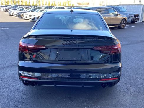 Used 2023 Audi S4 Premium Plus w/ Premium Plus Package image 6