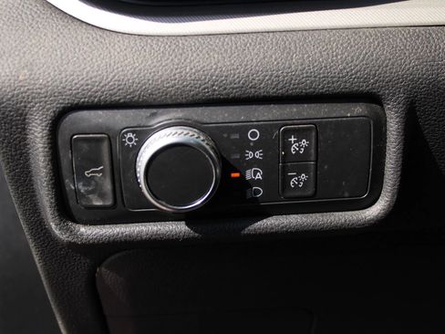 Used 2020 Ford Explorer XLT w/ Class III Trailer Tow Package image 18