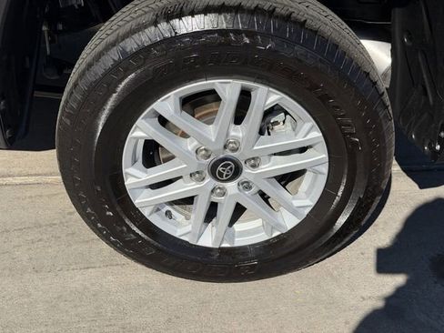 Certified 2025 Toyota Tundra SR5 AWD/4WD image 8
