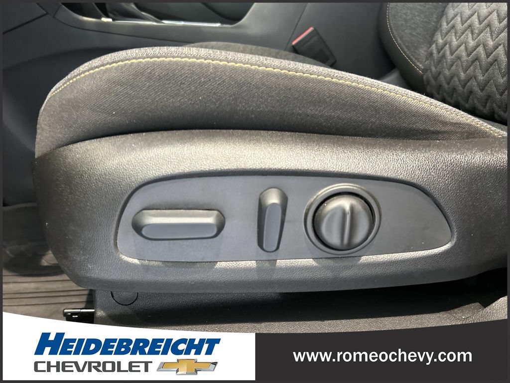 Certified 2023 Chevrolet Equinox LT AWD/4WD image 14