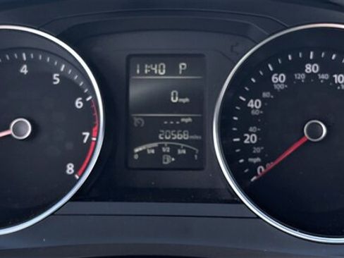 Used 2018 Volkswagen Jetta S FWD image 3