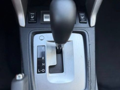 Used 2017 Subaru Forester 2.5i Premium AWD/4WD image 14