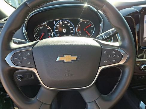 Used 2023 Chevrolet Traverse High Country AWD/4WD image 32