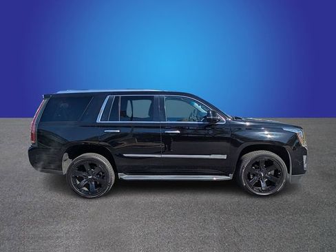 Used 2019 Cadillac Escalade 2WD image 6