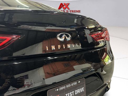 Used 2017 INFINITI Q60 3.0t w/ Premium Plus Package 3.0T AWD/4WD image 14