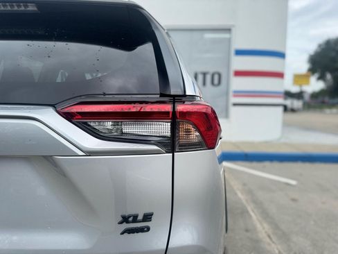 Used 2020 Toyota RAV4 XLE w/ Convenience Package AWD/4WD image 35