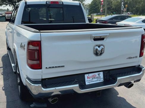 Used 2019 RAM 1500 Laramie AWD/4WD image 7