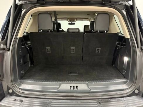 Certified 2024 Ford Expedition XLT image 37