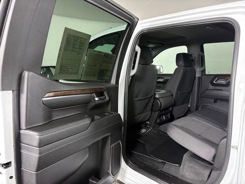 Used 2024 GMC Sierra 1500 Elevation w/ X31 Off-Road Package AWD/4WD image 28