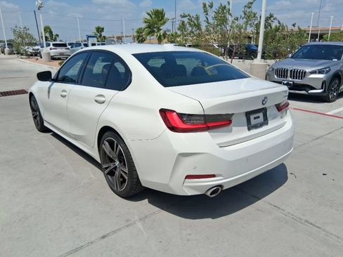 Used 2023 BMW 330i Sedan w/ Convenience Package RWD image 4