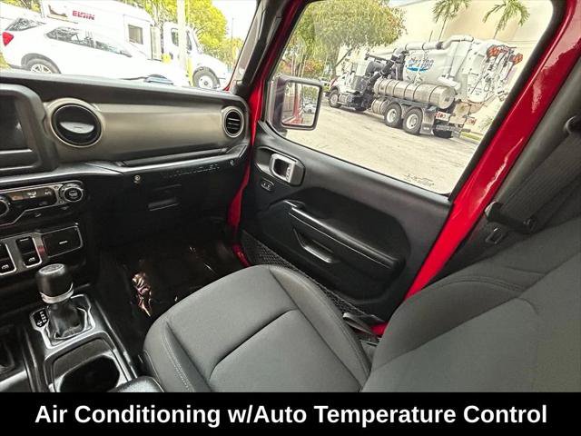 Certified 2019 Jeep Wrangler Sport AWD/4WD image 11