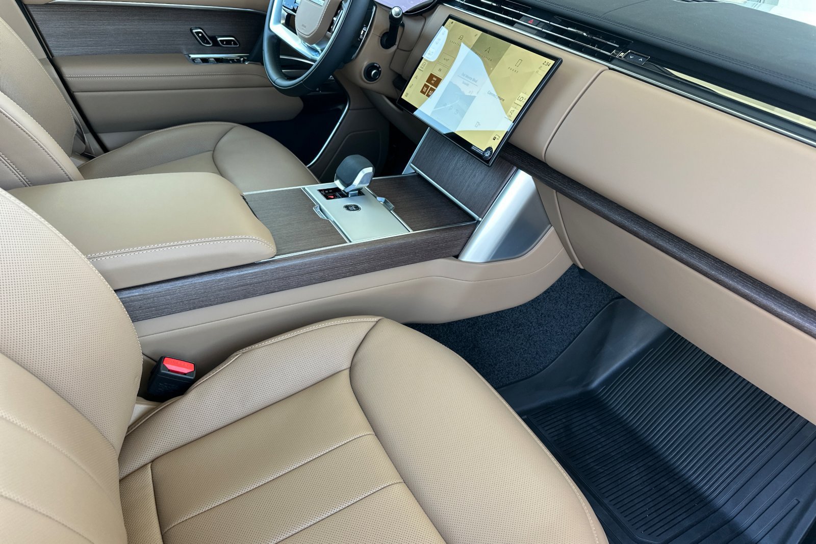 New 2026 Land Rover Range Rover SE AWD/4WD image 16