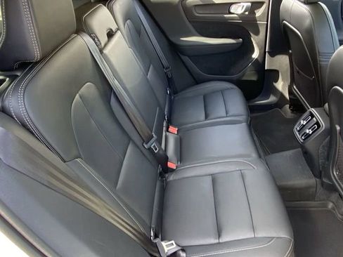 New 2025 Volvo XC40 B5 Core w/ Protection Package Premier image 14