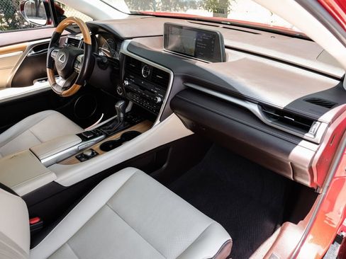 Used 2018 Lexus RX 450hL Premium w/ Premium Package AWD/4WD image 24