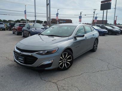 Used 2025 Chevrolet Malibu RS