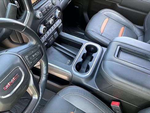 Used 2019 GMC Sierra 1500 AT4 w/ AT4 Premium Package AWD/4WD image 18