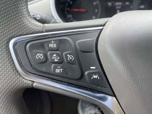 Used 2023 Chevrolet Malibu LT FWD image 16