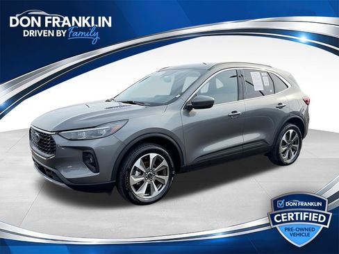 Used 2025 Ford Escape Platinum AWD/4WD image 1