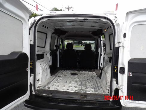 Used 2016 RAM ProMaster City Tradesman FWD image 14