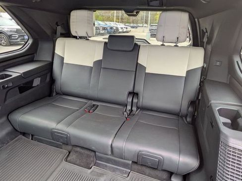 Used 2023 Toyota Sequoia Capstone AWD/4WD image 19
