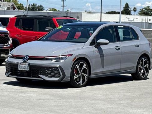 Used 2025 Volkswagen GTI SE FWD image 7
