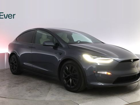 Used 2023 Tesla Model X AWD/4WD image 13