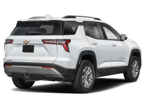 New 2026 Chevrolet Equinox LT AWD/4WD image 2