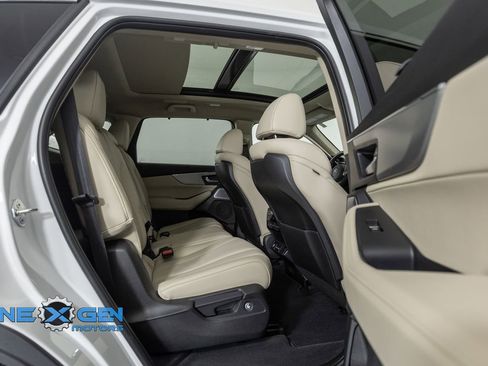 Used 2025 Acura MDX SH-AWD w/ Technology Package image 35