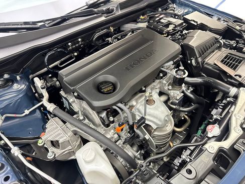 Used 2025 Honda Civic Sport image 77