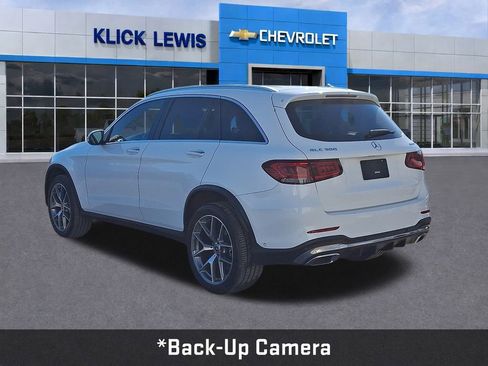 Used 2022 Mercedes-Benz GLC 300 4MATIC w/ AMG Line image 5