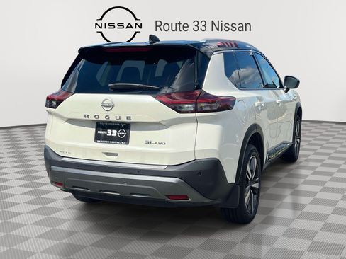 Used 2023 Nissan Rogue SL AWD/4WD image 4