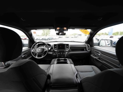 Used 2023 RAM 1500 Big Horn AWD/4WD image 18