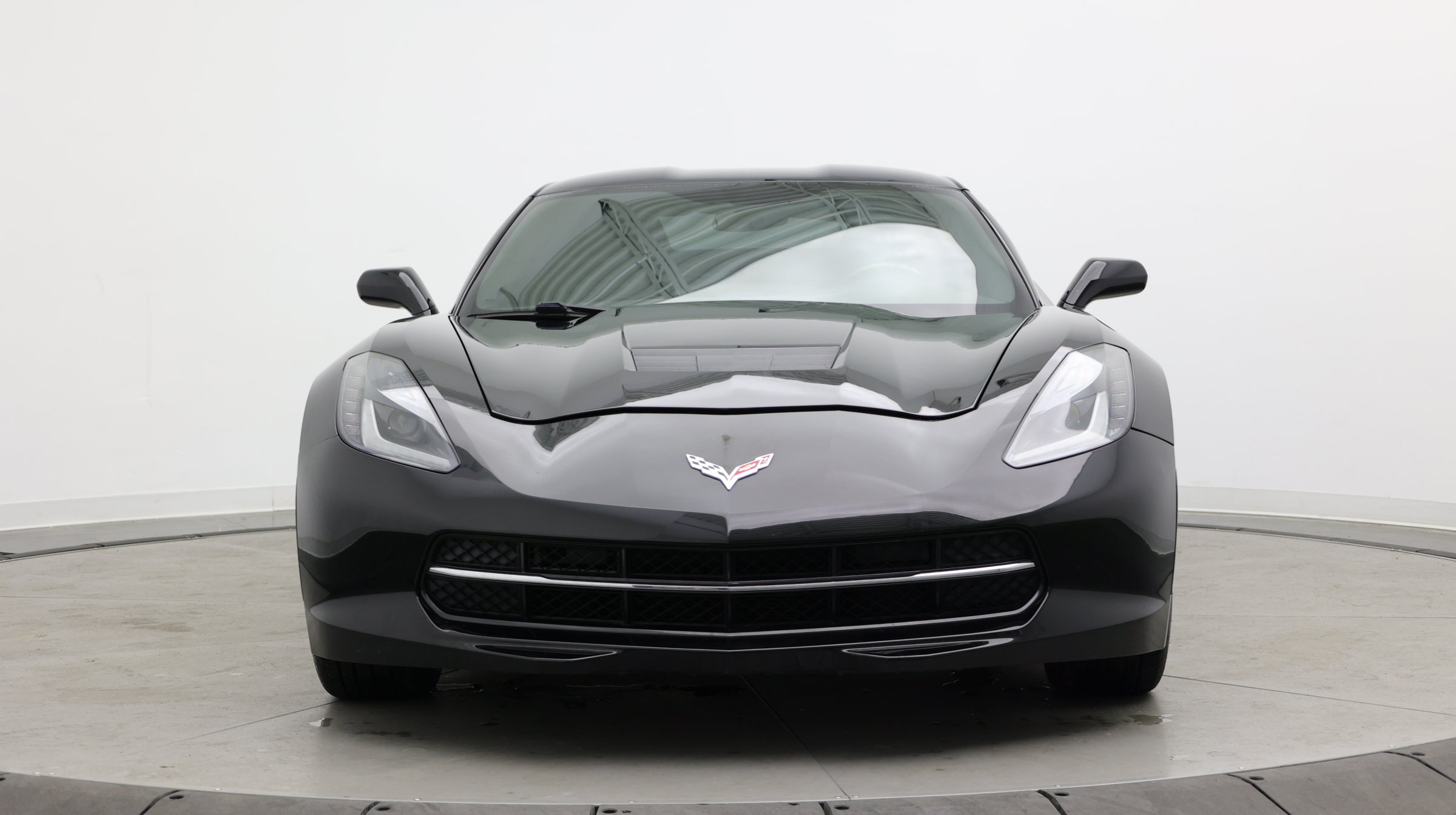 Used 2015 Chevrolet Corvette Stingray Coupe w/ Battery Protection Package RWD image 2