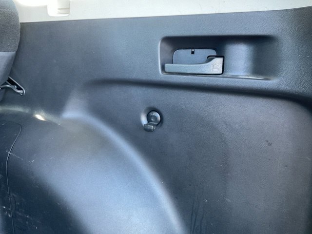 Used 2014 Honda CR-V LX image 11