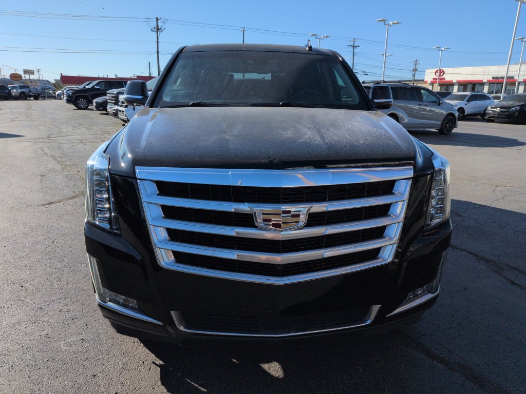Used 2016 Cadillac Escalade Premium AWD/4WD image 9
