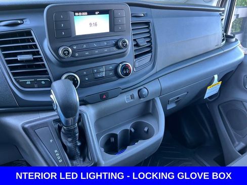 New 2025 Ford Transit 250 148 Medium Roof image 9