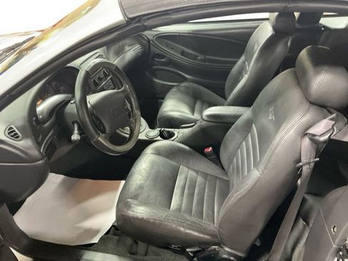 Used 2000 Ford Mustang GT RWD image 10