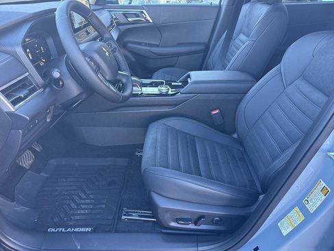 New 2026 Mitsubishi Outlander SE FWD image 22