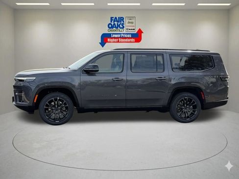 New 2026 Jeep Grand Wagoneer L Summit image 10