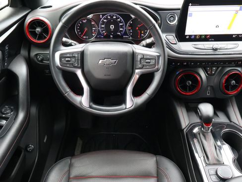 Used 2024 Chevrolet Blazer RS w/ Driver Confidence II Package FWD image 11