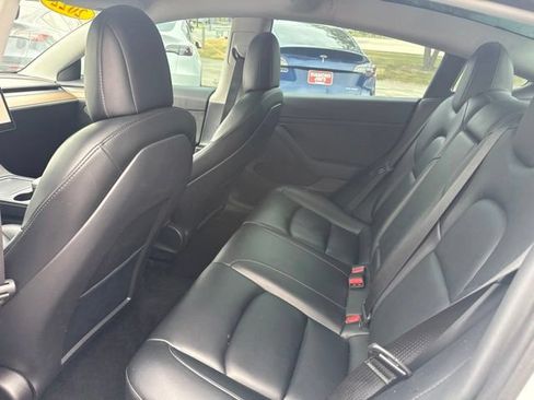 Used 2022 Tesla Model 3 Long Range AWD/4WD image 14
