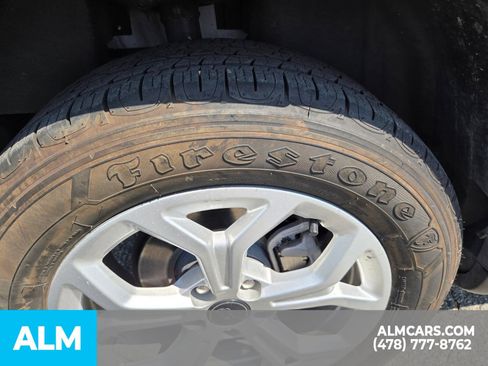 Used 2025 Jeep Compass Latitude AWD/4WD image 27