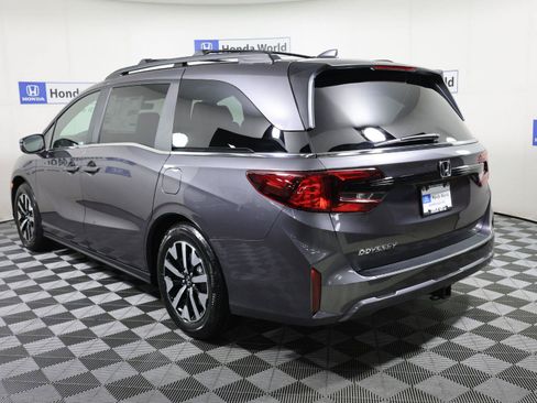 Used 2026 Honda Odyssey EX-L image 6