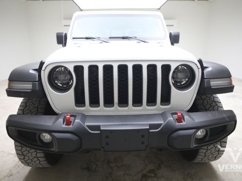 Used 2023 Jeep Gladiator Rubicon w/ LED Lighting Group AWD/4WD image 7