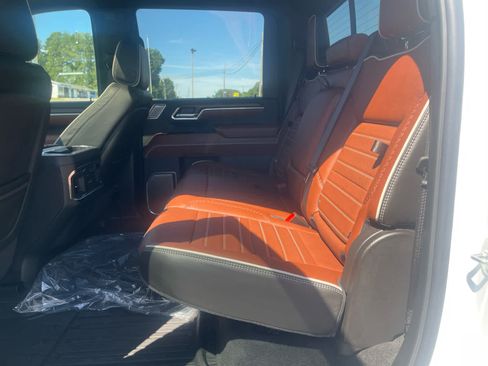 Used 2026 GMC Sierra 2500 Denali Ultimate AWD/4WD image 26