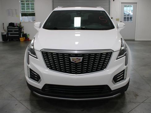Used 2024 Cadillac XT5 Premium Luxury FWD image 3